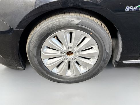 Used 2016 Hyundai Sonata SE FWD image 38
