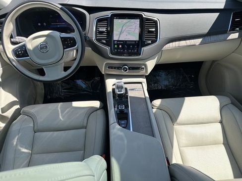 Certified 2024 Volvo XC90 T8 Ultimate w/ Protection Package AWD/4WD image 17