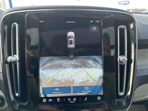 Used 2023 Volvo XC40 B5 Plus w/ Driver Assist Package image 30