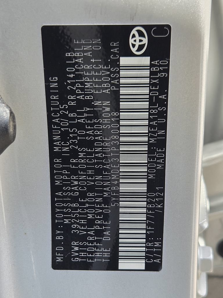 Used 2026 Toyota Corolla LE FWD image 29