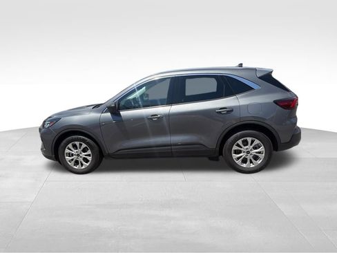 Used 2023 Ford Escape Active FWD image 8