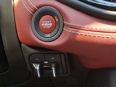Used 2023 Dodge Durango SRT AWD/4WD image 25