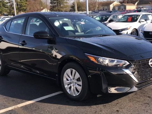 New 2025 Nissan Sentra S image 2
