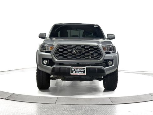 Certified 2023 Toyota Tacoma TRD Off-Road image 2