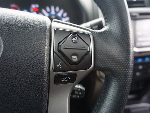 Used 2016 Toyota 4Runner Limited image 8