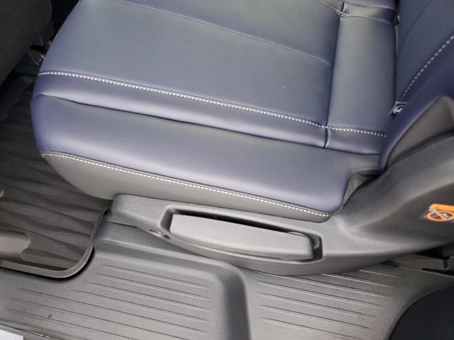 Certified 2026 INFINITI QX60 Sport w/ Dark Cargo Package AWD/4WD image 15