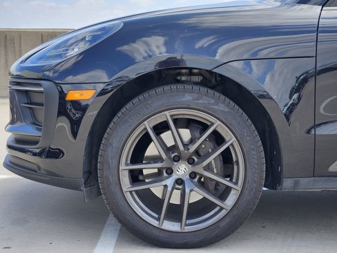 Certified 2023 Porsche Macan Turbo AWD/4WD image 13