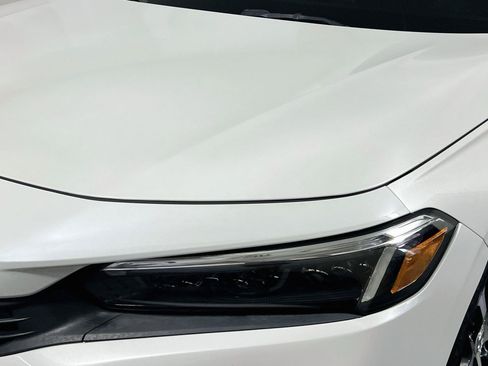 Used 2024 Honda Civic Touring image 11