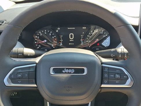 Used 2024 Jeep Compass Limited AWD/4WD image 19