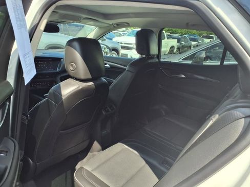 Certified 2021 Buick Envision Essence w/ Sport Touring Package image 17