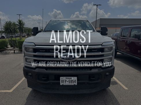 Used 2024 Ford F250 King Ranch AWD/4WD image 1