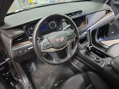 Used 2023 Cadillac XT5 Sportv w/ Platinum Package AWD/4WD image 16