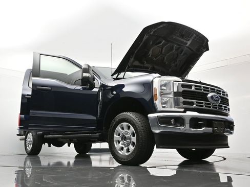 Certified 2024 Ford F250 XLT w/ FX4 Off-Road Package image 48
