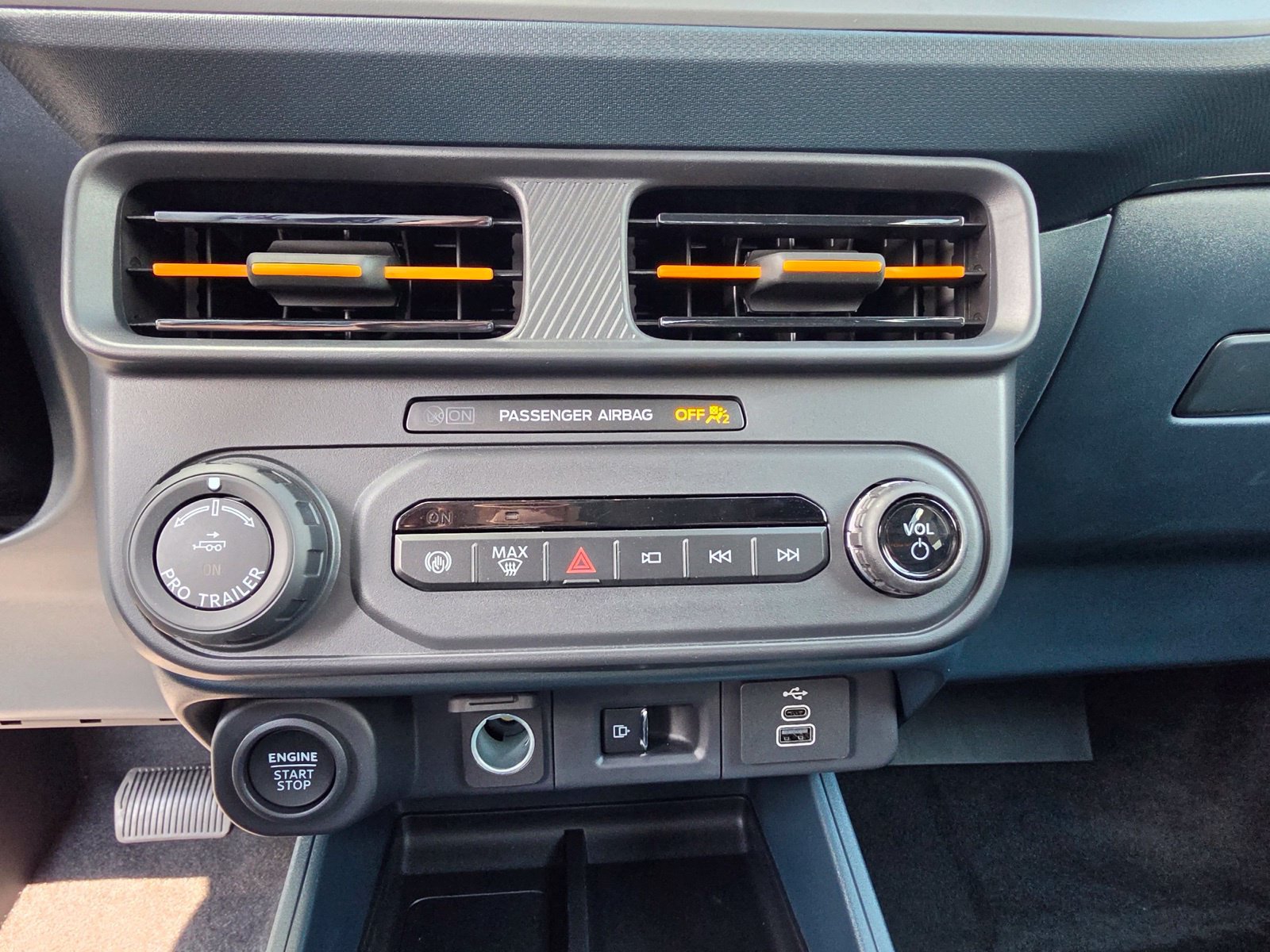 New 2026 Ford Maverick Tremor AWD/4WD image 23