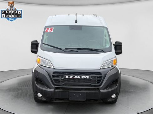 Used 2025 RAM ProMaster 2500 w/ Convenience Group FWD image 8