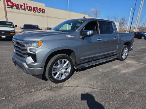 Used 2023 Chevrolet Silverado 1500 High Country w/ High Country Premium Package image 7