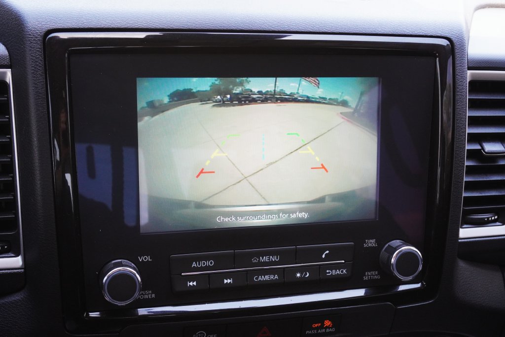 Used 2024 Nissan Frontier SV RWD image 15