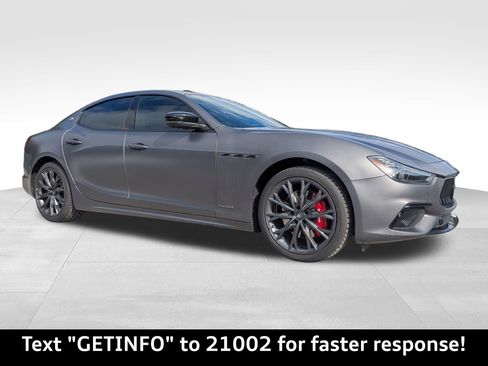 Used 2020 Maserati Ghibli S GranSport image 23