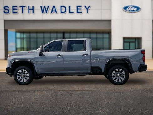 Used 2025 Chevrolet Silverado 2500 Custom w/ Custom Convenience Package AWD/4WD image 45