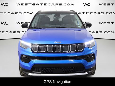 Used 2022 Jeep Compass Limited w/ Elite Group AWD/4WD image 2