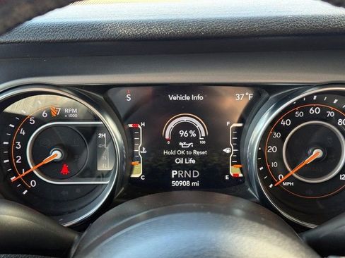 Used 2021 Jeep Wrangler Unlimited Sport image 22