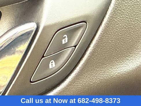 Used 2023 GMC Acadia SLE w/ Driver Convenience Package image 23