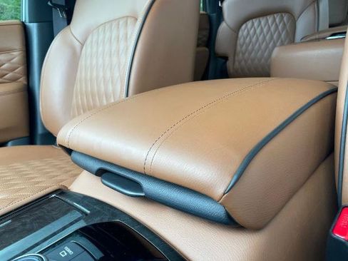 Certified 2023 INFINITI QX80 Sensory w/ All-Season Package AWD/4WD image 25