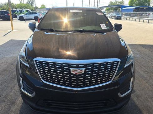 Used 2023 Cadillac XT5 Luxury FWD image 2