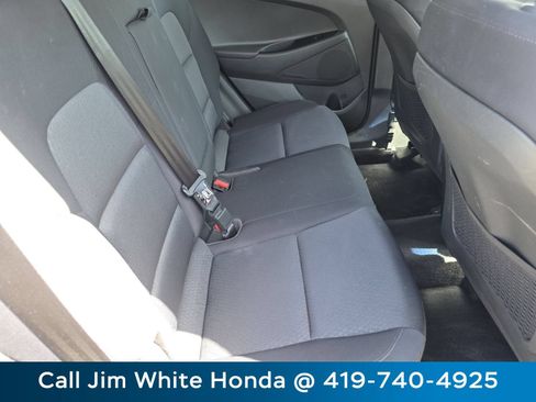 Used 2018 Hyundai Tucson SE w/ Cargo Package FWD image 18
