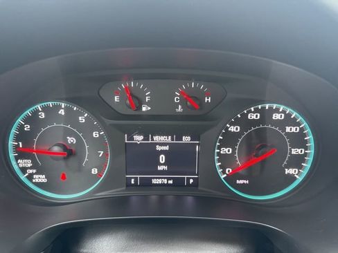 Used 2022 Chevrolet Malibu LT image 28