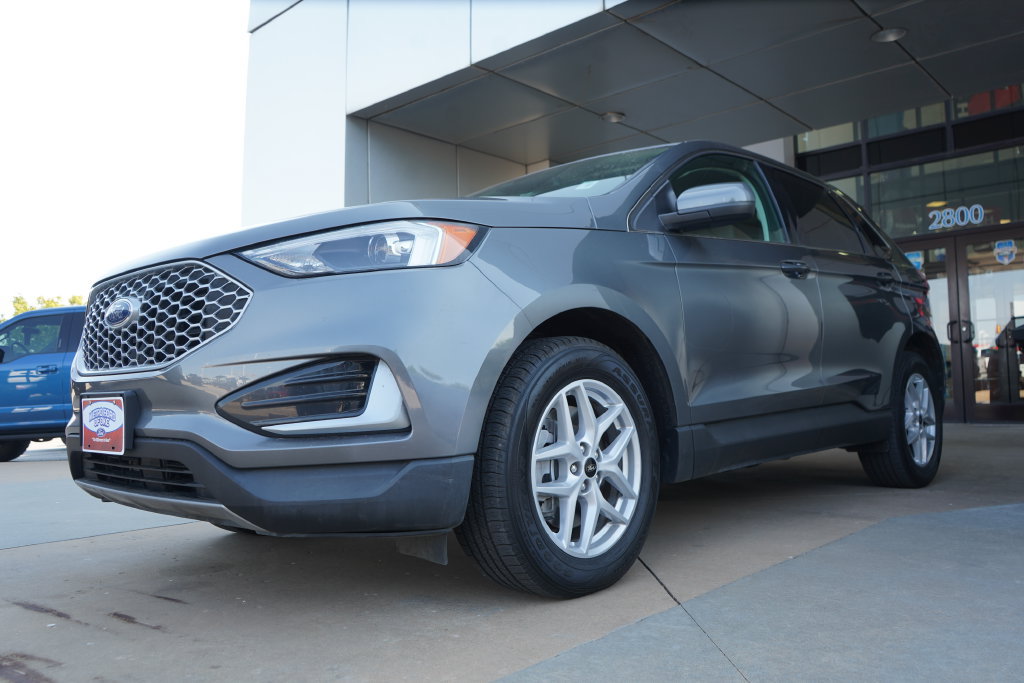 Certified 2024 Ford Edge SEL AWD/4WD image 5