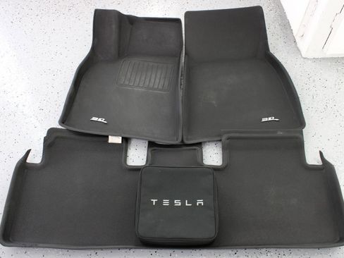 Used 2017 Tesla Model S 75D image 88