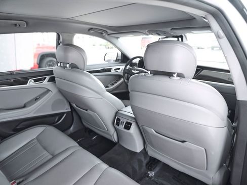 Used 2015 Hyundai Genesis 3.8 w/ Option Group 03 AWD/4WD image 42