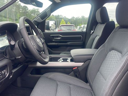 New 2026 RAM 1500 Big Horn AWD/4WD image 13