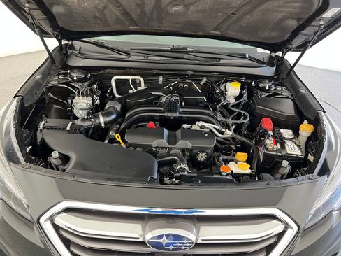 Used 2018 Subaru Outback 2.5i Limited image 24