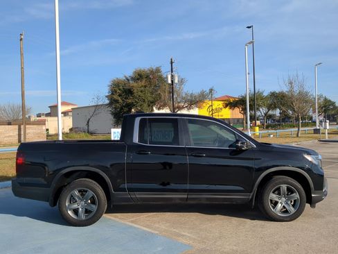 Certified 2023 Honda Ridgeline RTL image 2