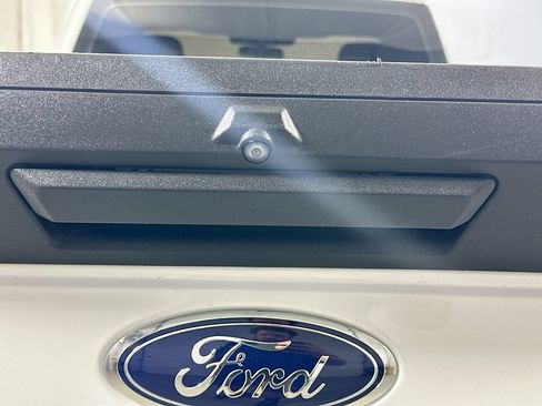 Certified 2022 Ford F250 XL w/ Power Equipment Group RWD image 22