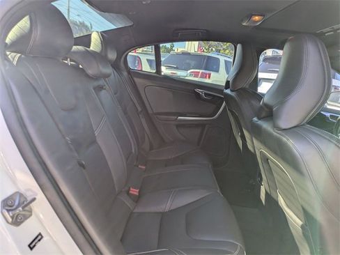 Used 2016 Volvo S60 T6 R-Design Platinum w/ Climate Package image 27