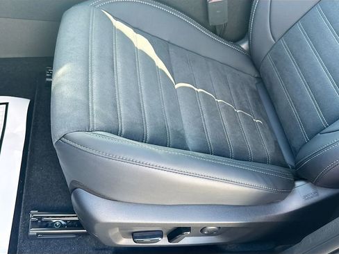 New 2026 Mitsubishi Outlander SE image 20