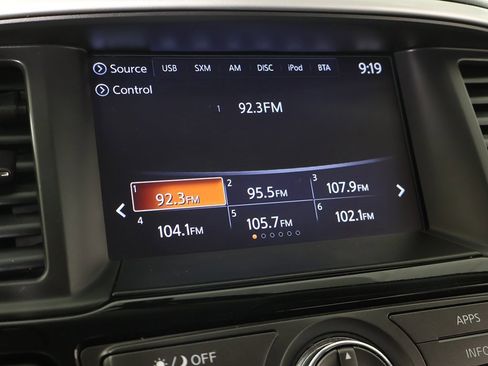 Used 2019 Nissan Pathfinder SV image 44