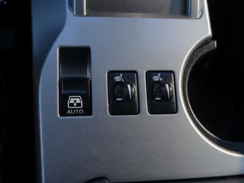 Certified 2021 Toyota 4Runner SR5 Premium image 34