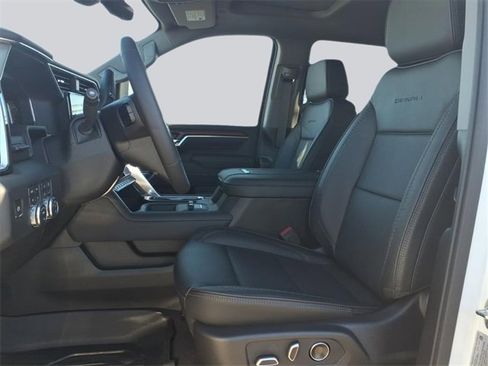 New 2026 GMC Sierra 2500 Denali w/ Denali Reserve Package image 13
