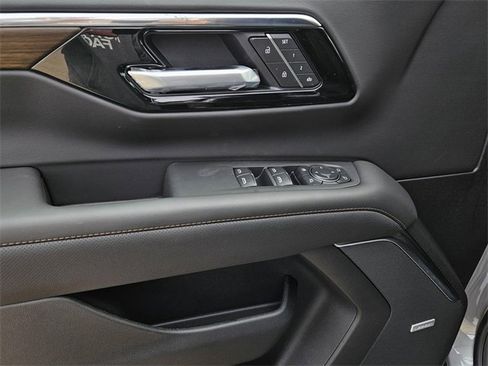 New 2026 Chevrolet Tahoe High Country w/ LPO, Illumination Package image 10