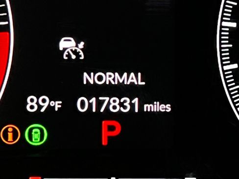 Used 2025 Honda Civic Sport image 16