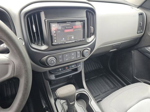Used 2017 Chevrolet Colorado W/T RWD image 29