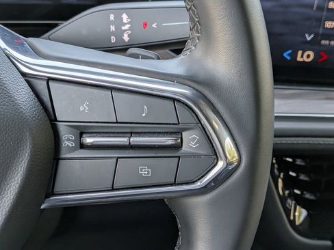 Certified 2025 Chevrolet Suburban Z71 AWD/4WD image 23