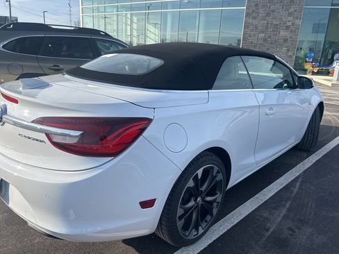 Used 2016 Buick Cascada Premium image 4