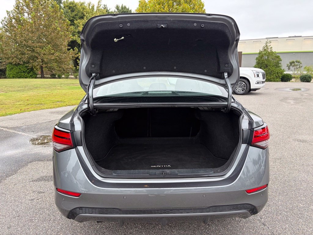 Used 2025 Nissan Sentra SV FWD image 5