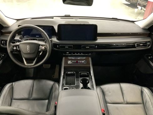 Used 2025 Lincoln Aviator Reserve w/ Jet Appearance Package image 17