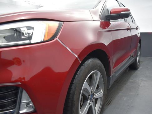 Used 2019 Ford Edge SEL w/ Equipment Group 201A image 36